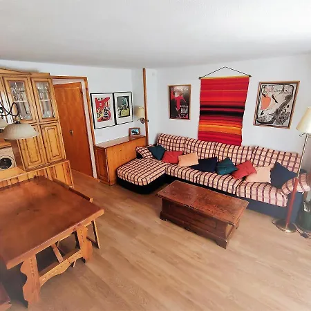 Con Maravillosas Vistas Al Lado De La Estación Panticosa