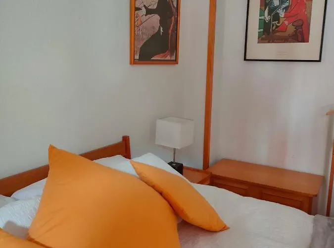 Con Maravillosas Vistas Al Lado De La Estación Panticosa