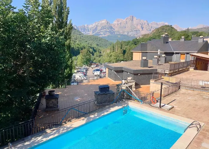 Con Maravillosas Vistas Al Lado De La Estación * Panticosa